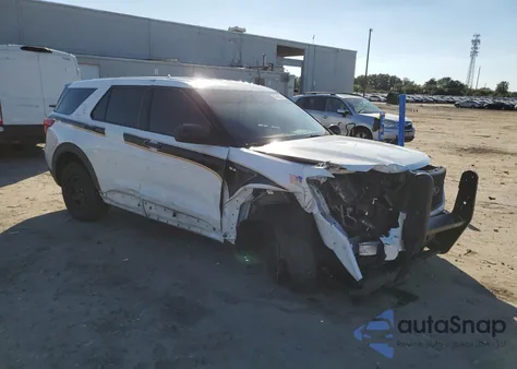 2024 Ford Explorer Police Interceptor z USA, uszkodzony, nr VIN 1FM5K8AB9RGA70417